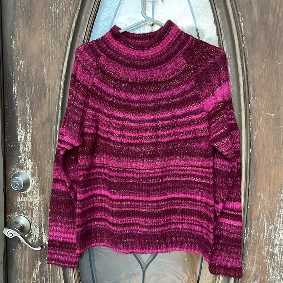 NEW Knox Rose Sweater! Small - Picture 1 of 8